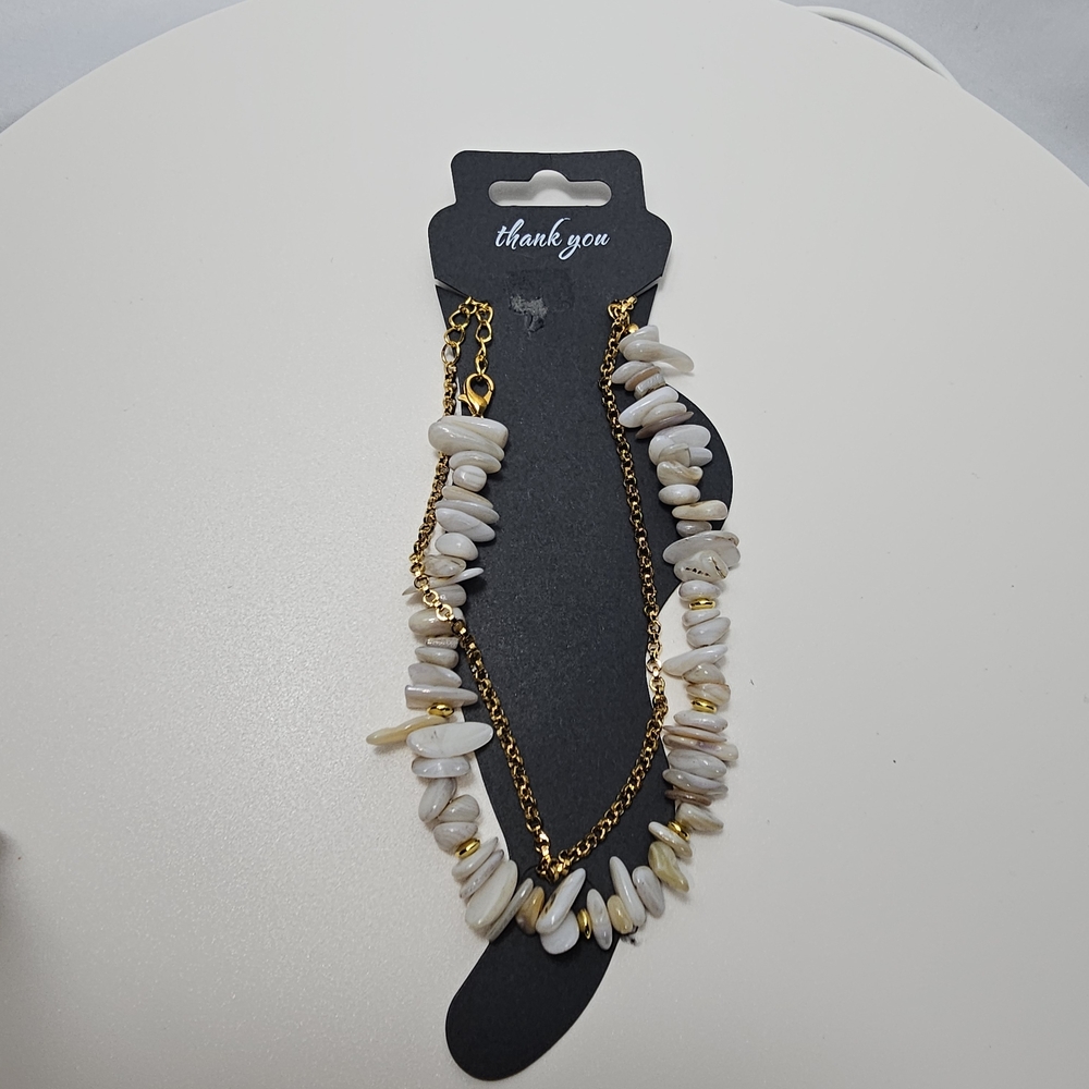 Chic Cream and Gold Necklace